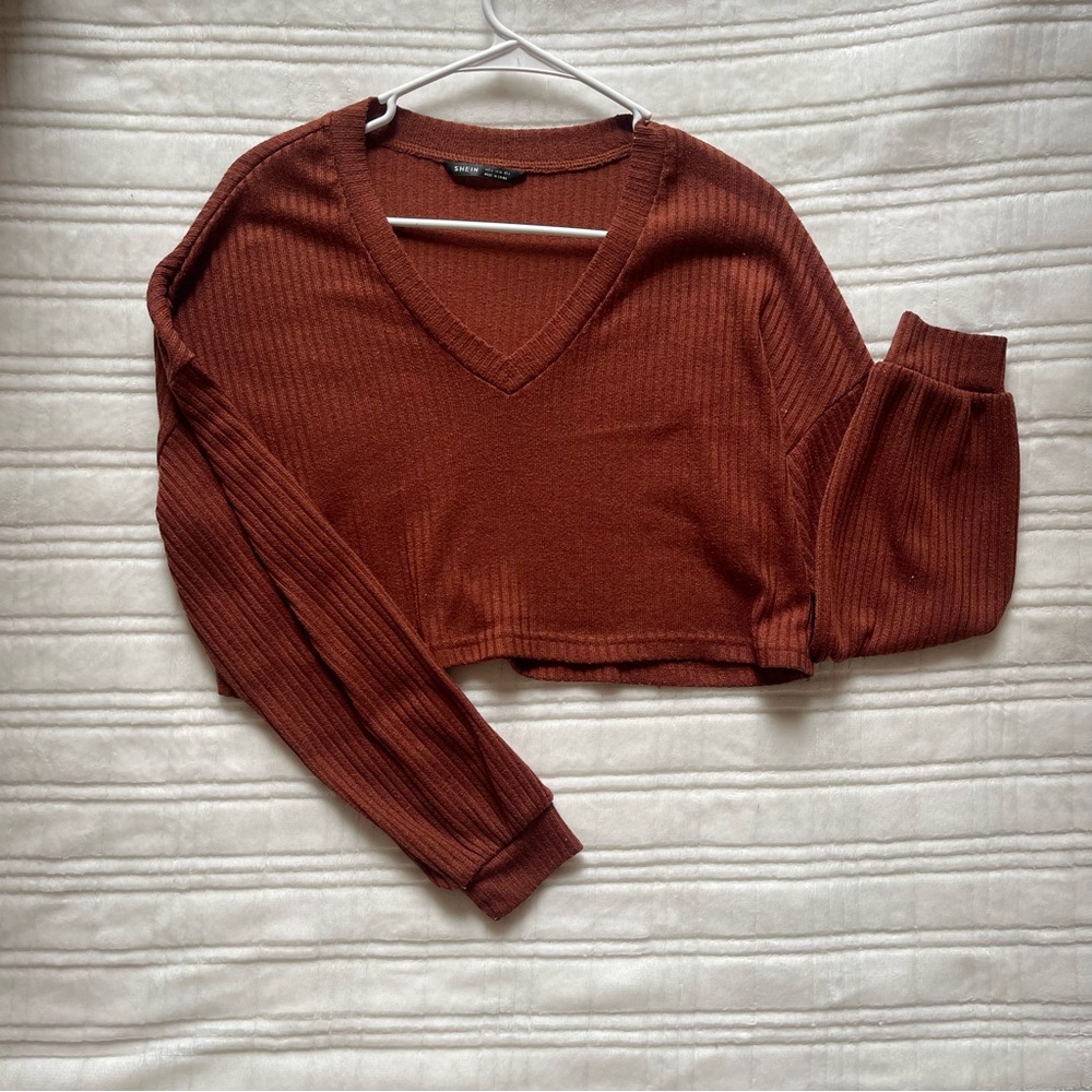 Cropped long sleeve sweater